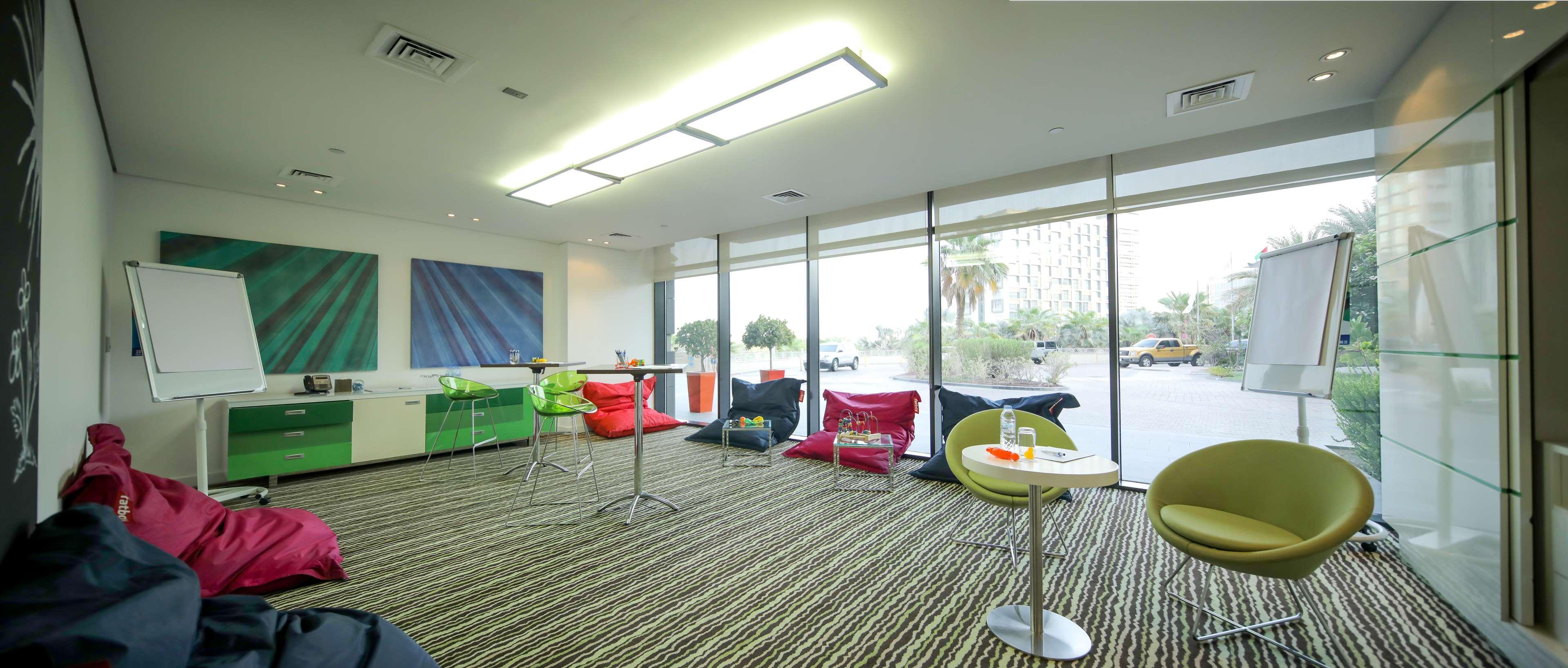 Park Inn By Radisson Abu Dhabi Yas Island Exterior foto