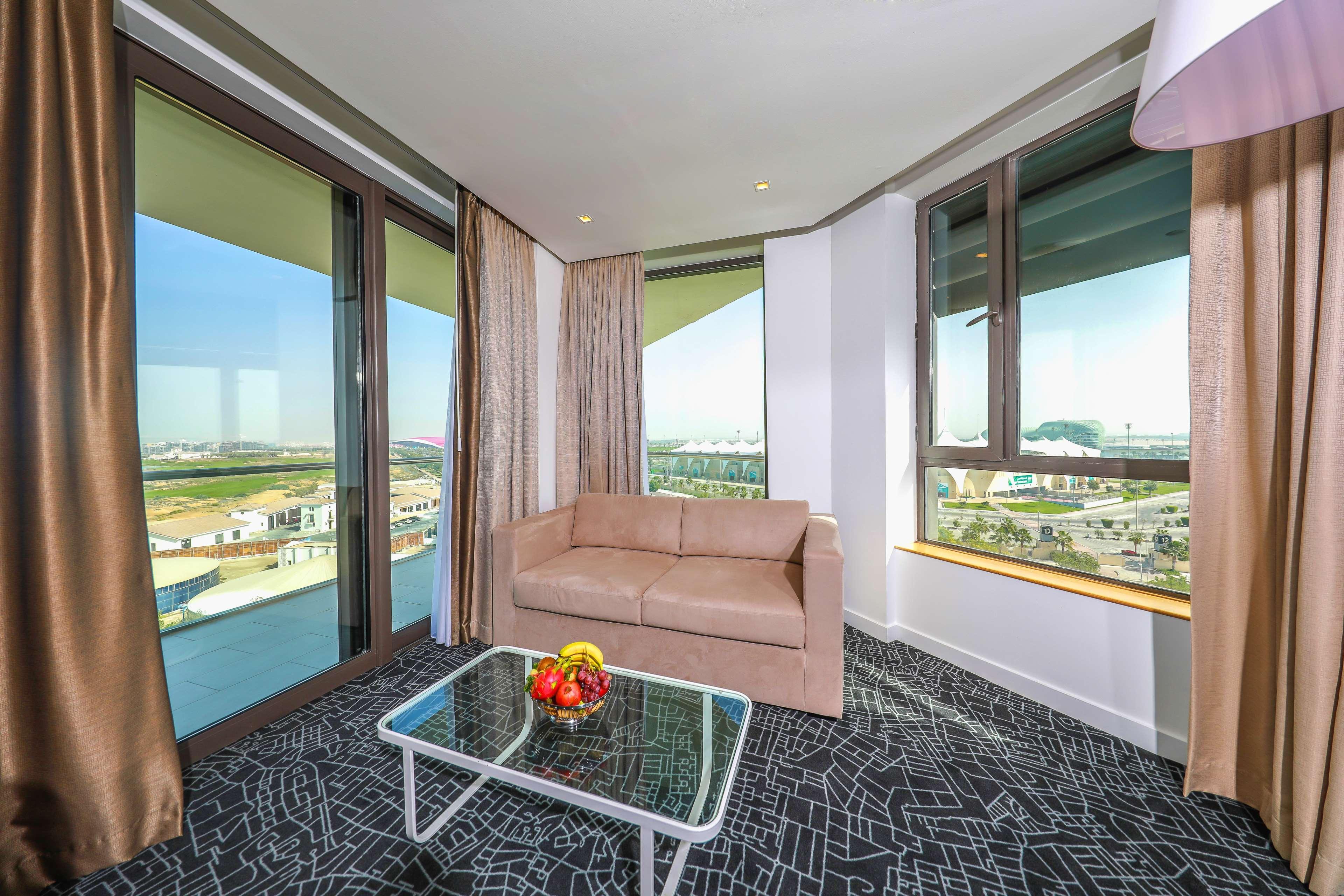 Park Inn By Radisson Abu Dhabi Yas Island Exterior foto