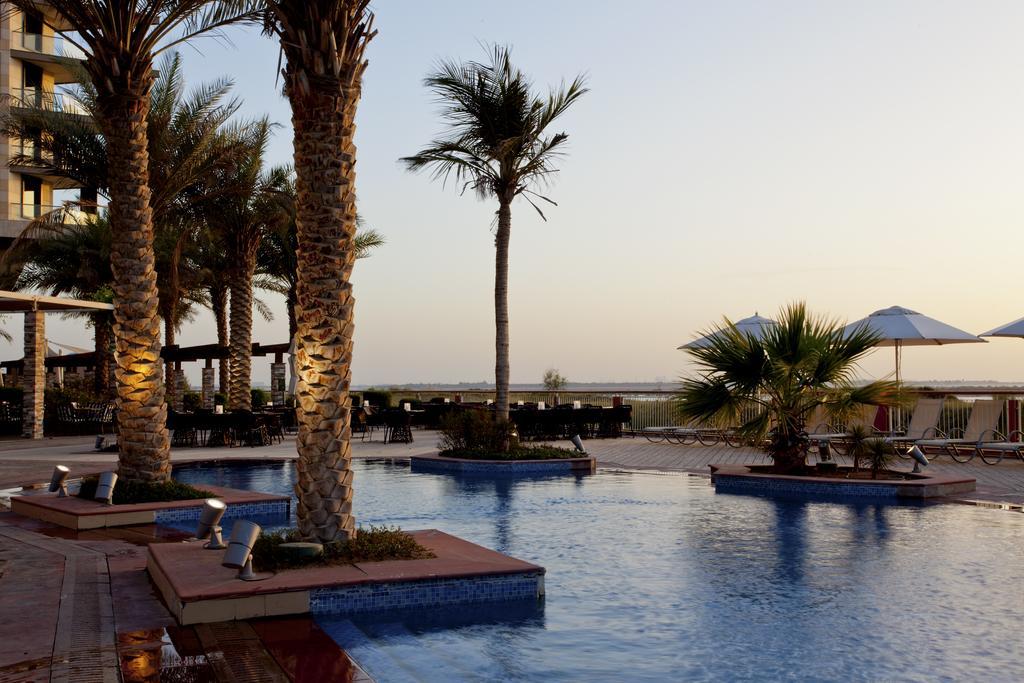 Park Inn By Radisson Abu Dhabi Yas Island Exterior foto