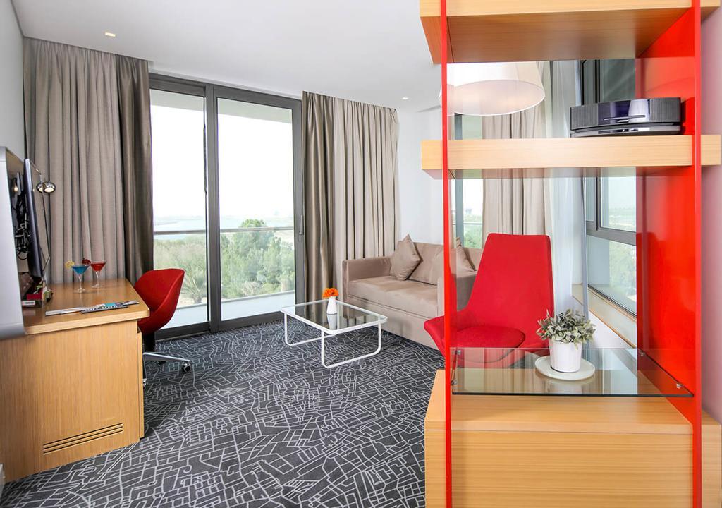 Park Inn By Radisson Abu Dhabi Yas Island Exterior foto